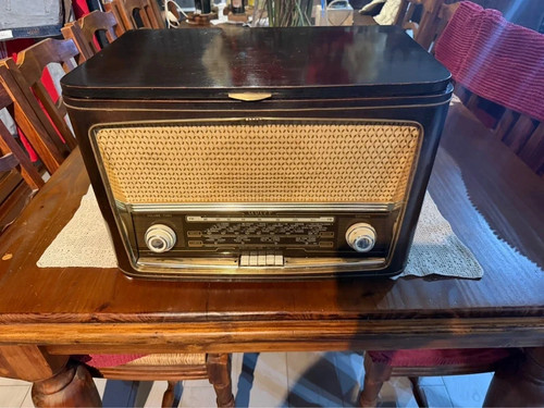 Radio con giradischi vintage - con,